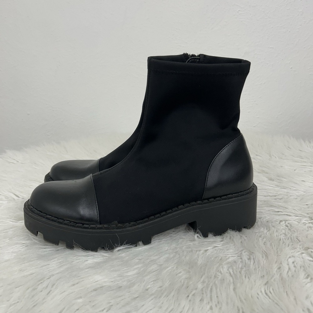 Urban Outfitters Women's Black Stretch Fabric Chunky Sole Chelsea Boots Size 10M